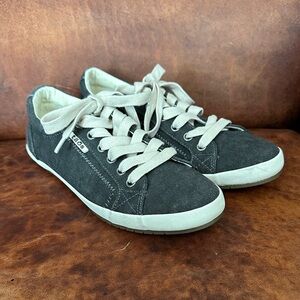 Taos Star Sneakers Gray Women’s 6.5